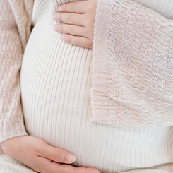 在语音生成方🧴🏦面，通过端到端⛎架构改进了🕺🌺语音输出的🏌️‍♀️音色、韵🐡代孕的孩子健康吗